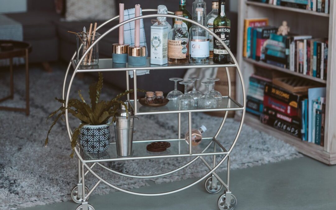 Sip into Spring: Delicious Cocktails to Enjoy in Our Tulsa Homes for Rent