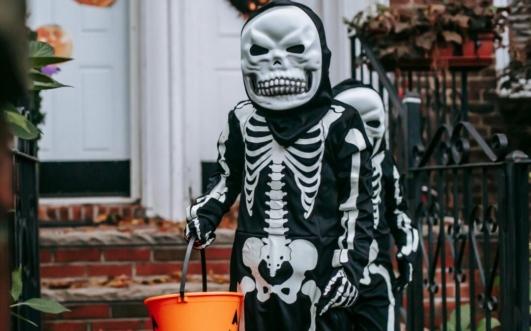 The Best Front Porch Decorations to Impress Trick-or-Treaters