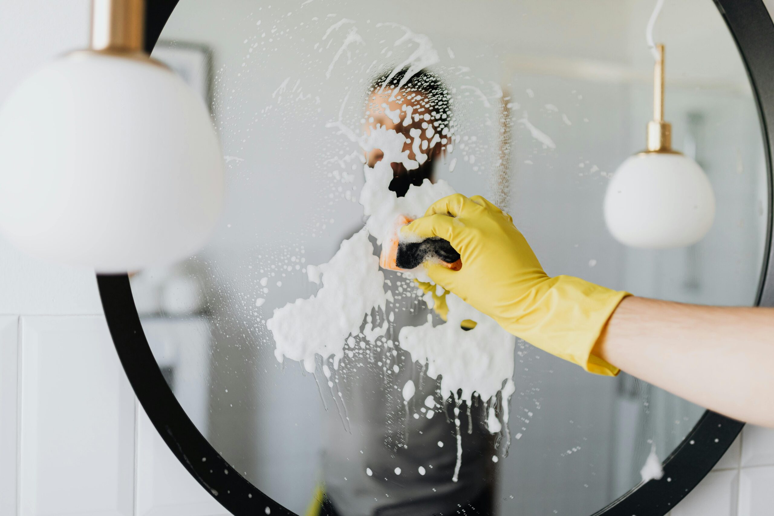 pexels-karolina-grabowska-4239142 spring cleaning owasso home for rent