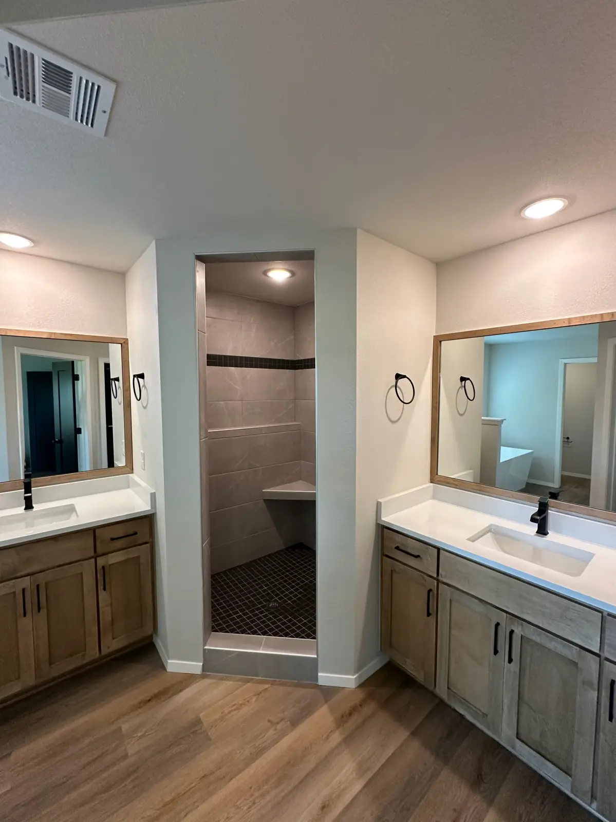 Legacy Living Tulsa rental property bathroom with polished details and updated design